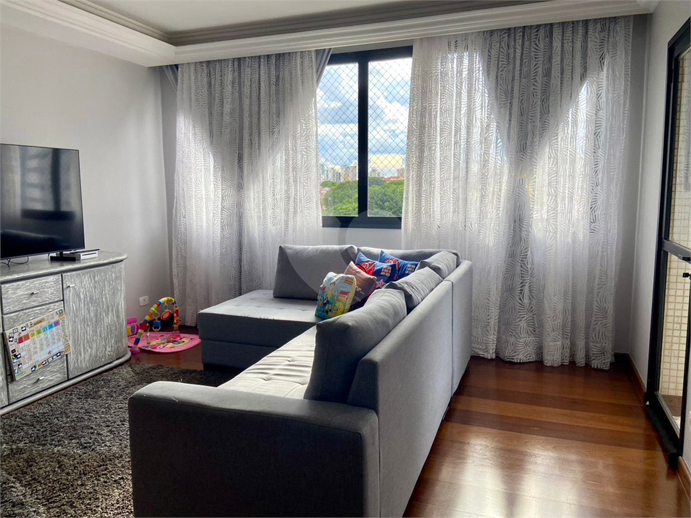 Apartamento à venda com 3 quartos, sendo 1 suíte, em Vila Paulicéia, São Paulo, SP