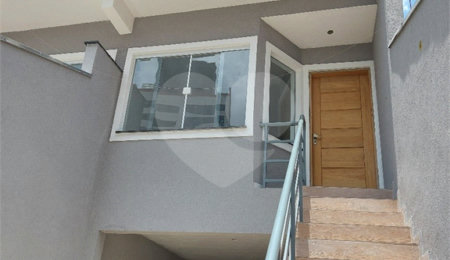 Sobrado à venda com 3 quartos, sendo 1 suíte,  em Parada Inglesa, São Paulo, SP