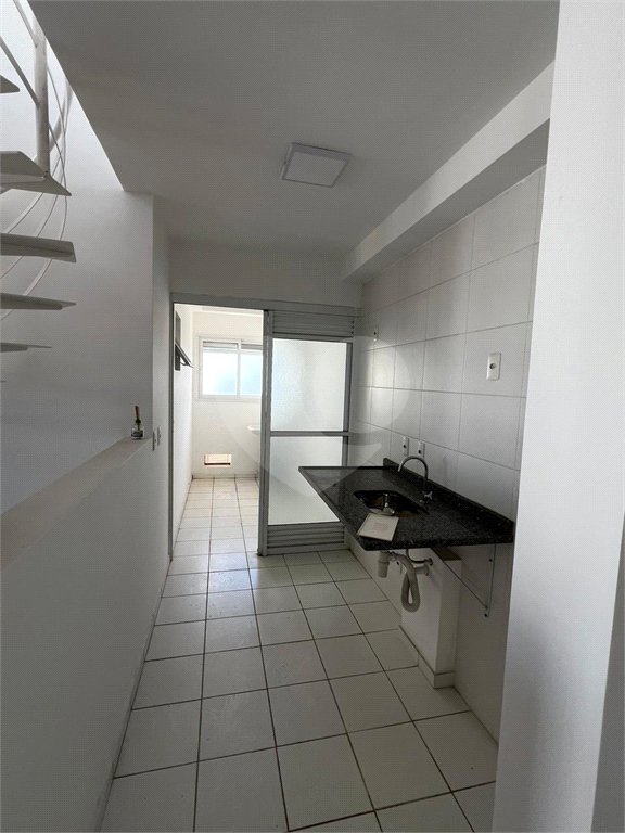 Apartamento à venda com 3 quartos, sendo 2 suítes, em Parque Reboucas, São Paulo, SP