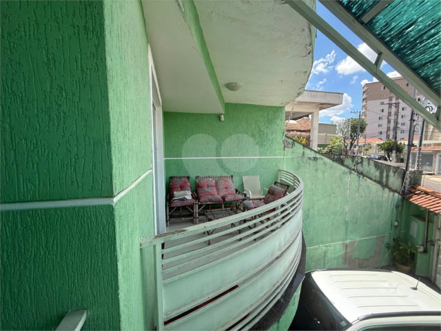 Sobrado à venda com 3 suítes em Vila Constança, São Paulo, SP