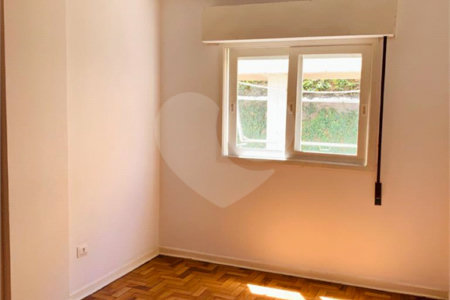 Apartamento à venda com 2 quartos, sendo 1 suíte, em Pinheiros, São Paulo, SP