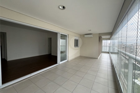 Apartamento à venda com 4 quartos, sendo 2 suítes, em Barra Funda, São Paulo, SP