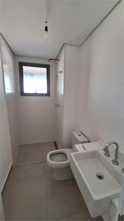 Apartamento à venda com 3 suítes em Vila Romana, São Paulo, SP