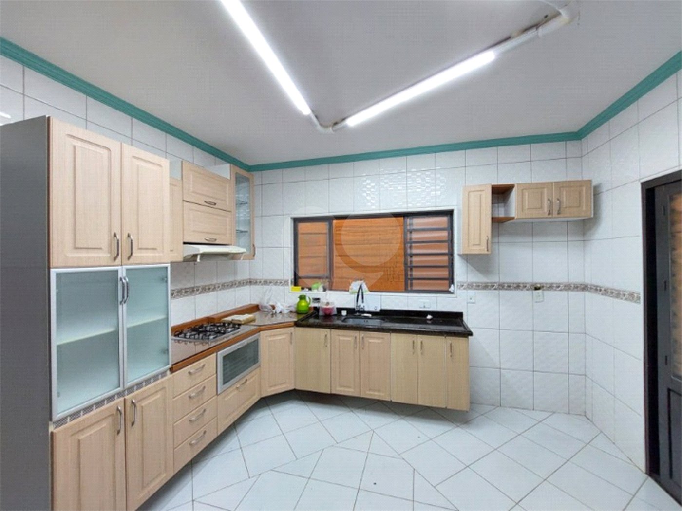 Casa para venda ou locação no Jardim Ipanema