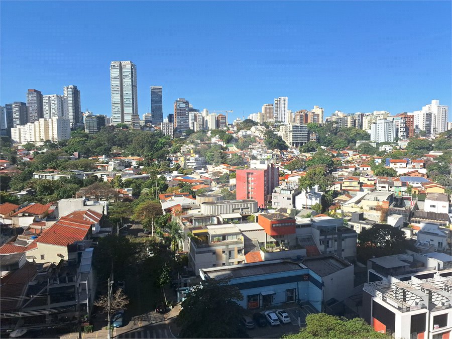 Apartamento à venda com 2 quartos em Vila Madalena, São Paulo, SP