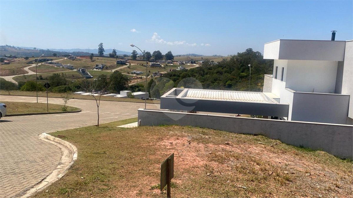 Terreno à venda no condomínio Vale das Águas, Itatiba - SP