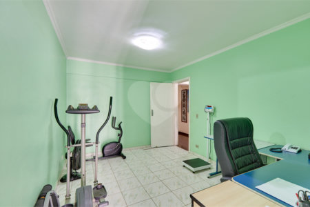 Apartamento à venda com 4 quartos, sendo 1 suíte, em Jardim Marajoara, São Paulo, SP