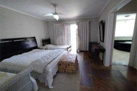 Casa à venda com 5 suítes em Jardim Colombo, Itapetininga, SP