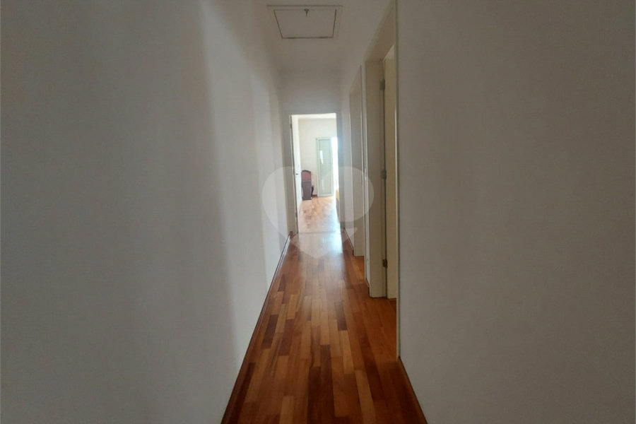 Casa Térrea à venda com 3 suítes em Santana, São Paulo, SP