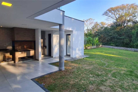 Casa à venda com 3 suítes no condomínio Reserva dos Vinhedos, Louveira - SP