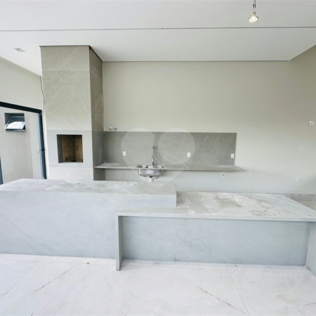 Casa à venda com 3 suítes no condomínio Villa Jardim, Cuiabá - MT