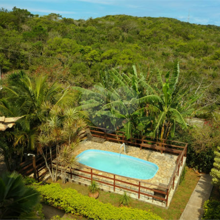 Hotel à venda com 12 quartos, sendo 13 suítes,  em Alto de Búzios, Armação dos Búzios, RJ