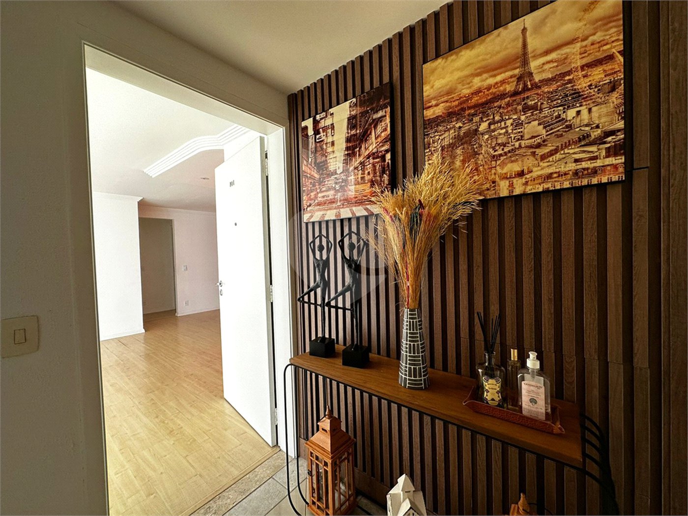 Apartamento à venda com 3 quartos, sendo 1 suíte, em Vila Andrade, São Paulo, SP