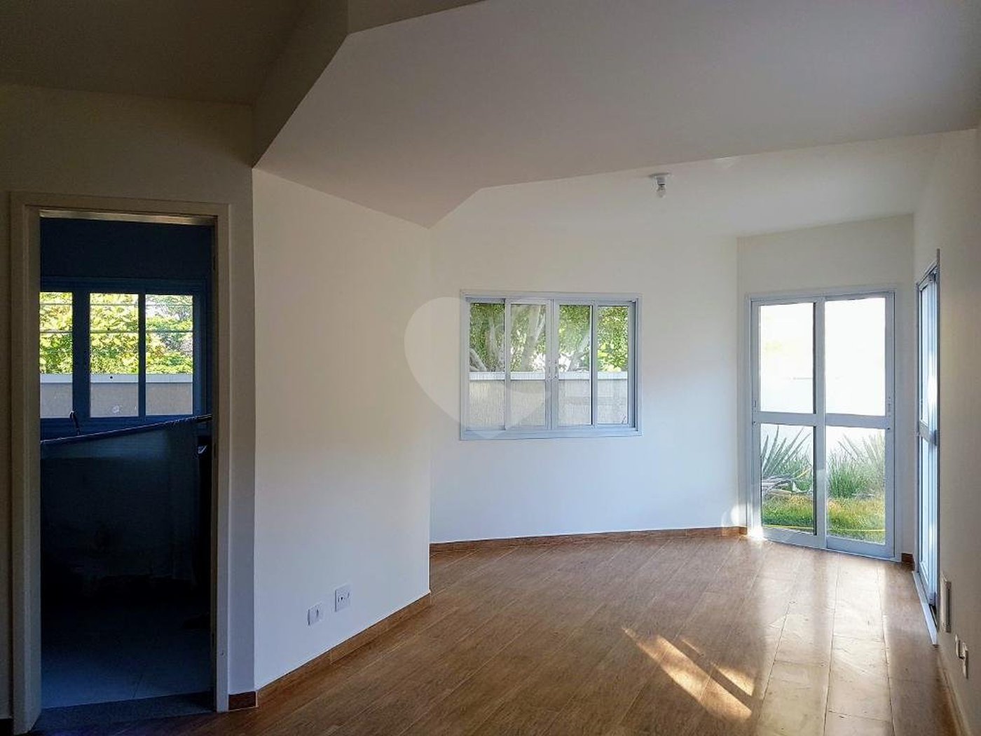 Sobrado à venda com 3 quartos, sendo 1 suíte,  em Jardim Prudência, São Paulo, SP