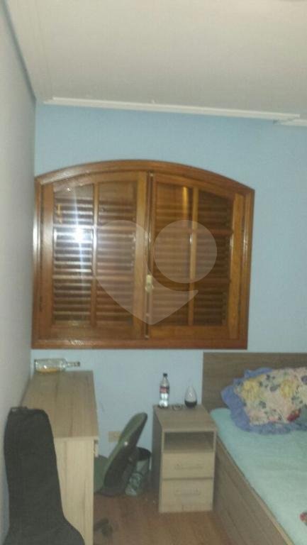 Sobrado à venda com 5 quartos, sendo 3 suítes, em Tremembé, São Paulo, SP