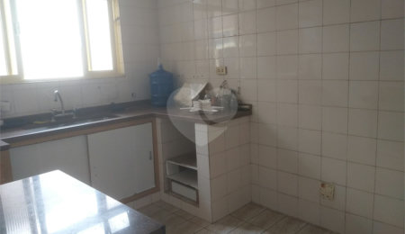 Casa à venda com 2 quartos, sendo 1 suíte,  em Vila Gustavo, São Paulo, SP