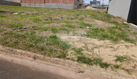 Terreno à venda no condomínio Bela Vitta, Araraquara - SP