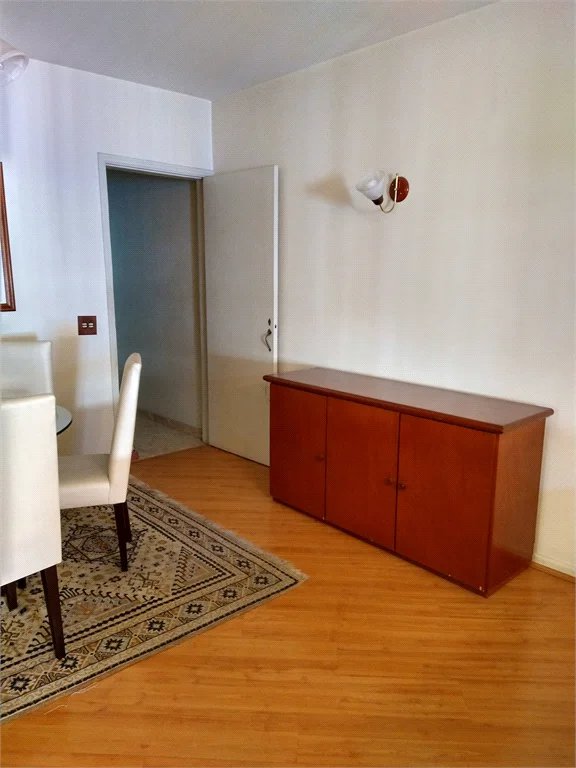 Casa à venda com 3 quartos, sendo 1 suíte, em Vila Madalena, São Paulo, SP