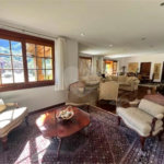 Casa à venda com 4 suítes no condomínio Quinta do Lago, Petrópolis - RJ