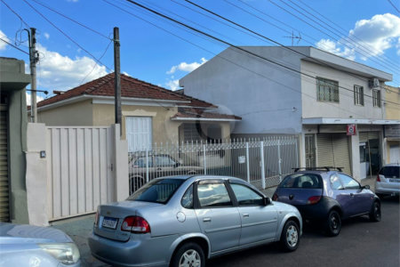 Casa térrea na Vila Lutfalla