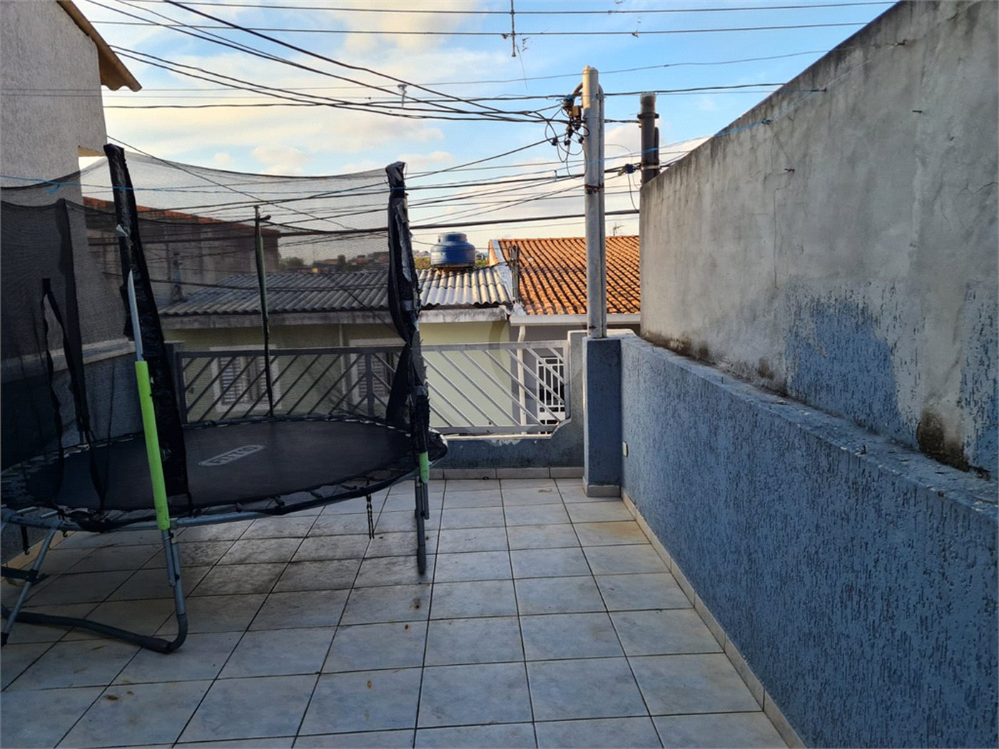 Casa à venda com 3 quartos em Jardim das Esmeraldas, São Paulo, SP