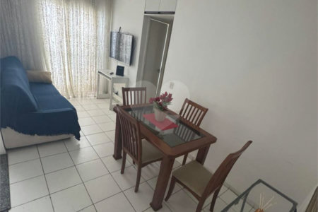 Apartamento à venda com 2 quartos em São Cristóvão, Rio de Janeiro, RJ