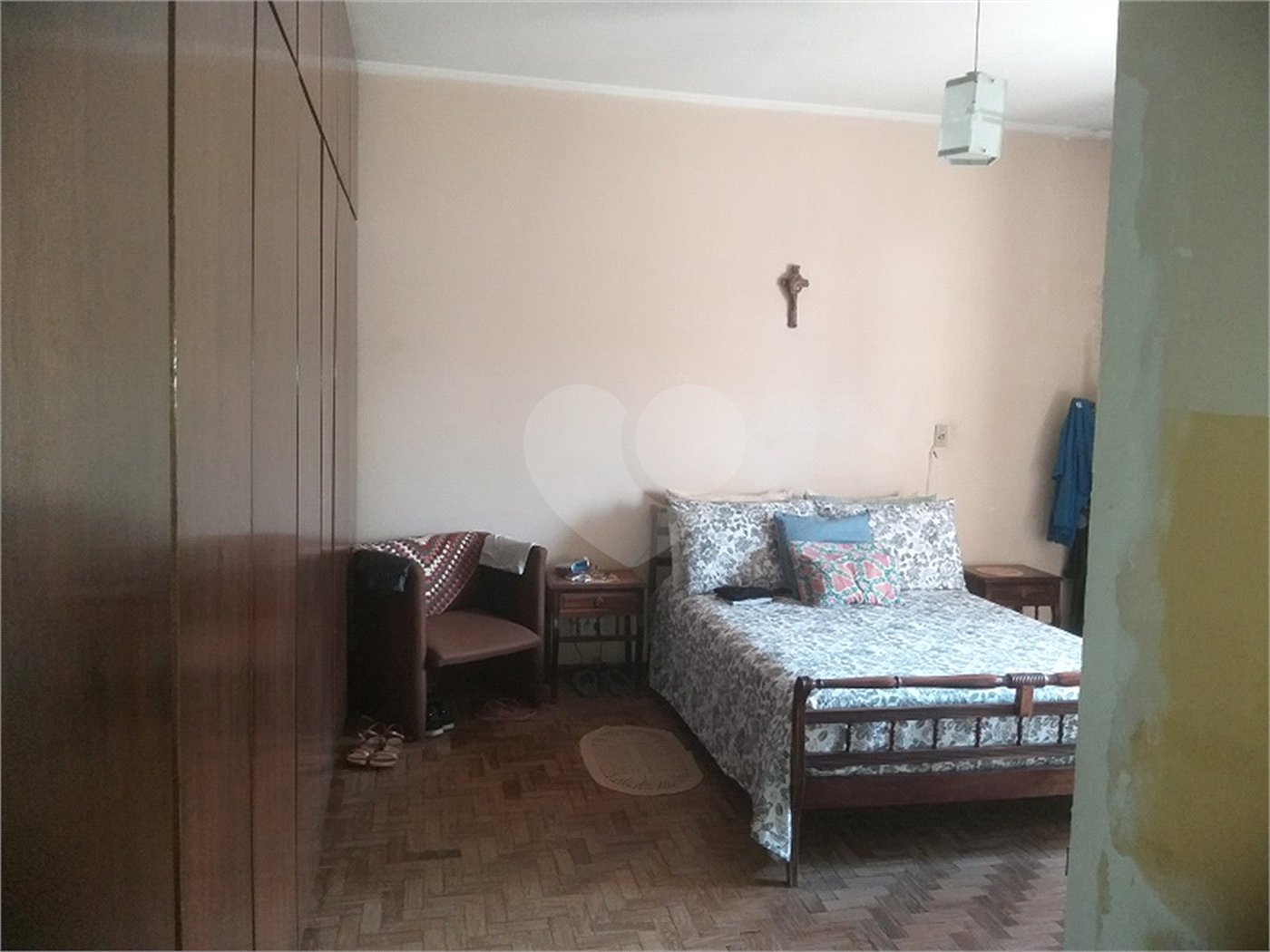 Casa à venda com 4 quartos, sendo 1 suíte, em Vila Galvão, Guarulhos, SP