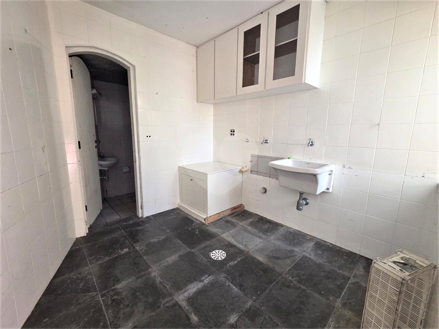 Sobrado à venda ou para alugar com 3 quartos, sendo 2 suítes,  em Vila Lucia, São Paulo, SP
