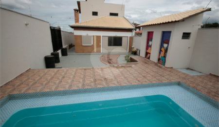 Casa à venda com 1 suíte em Residencial Parque Laguna, Salto, SP