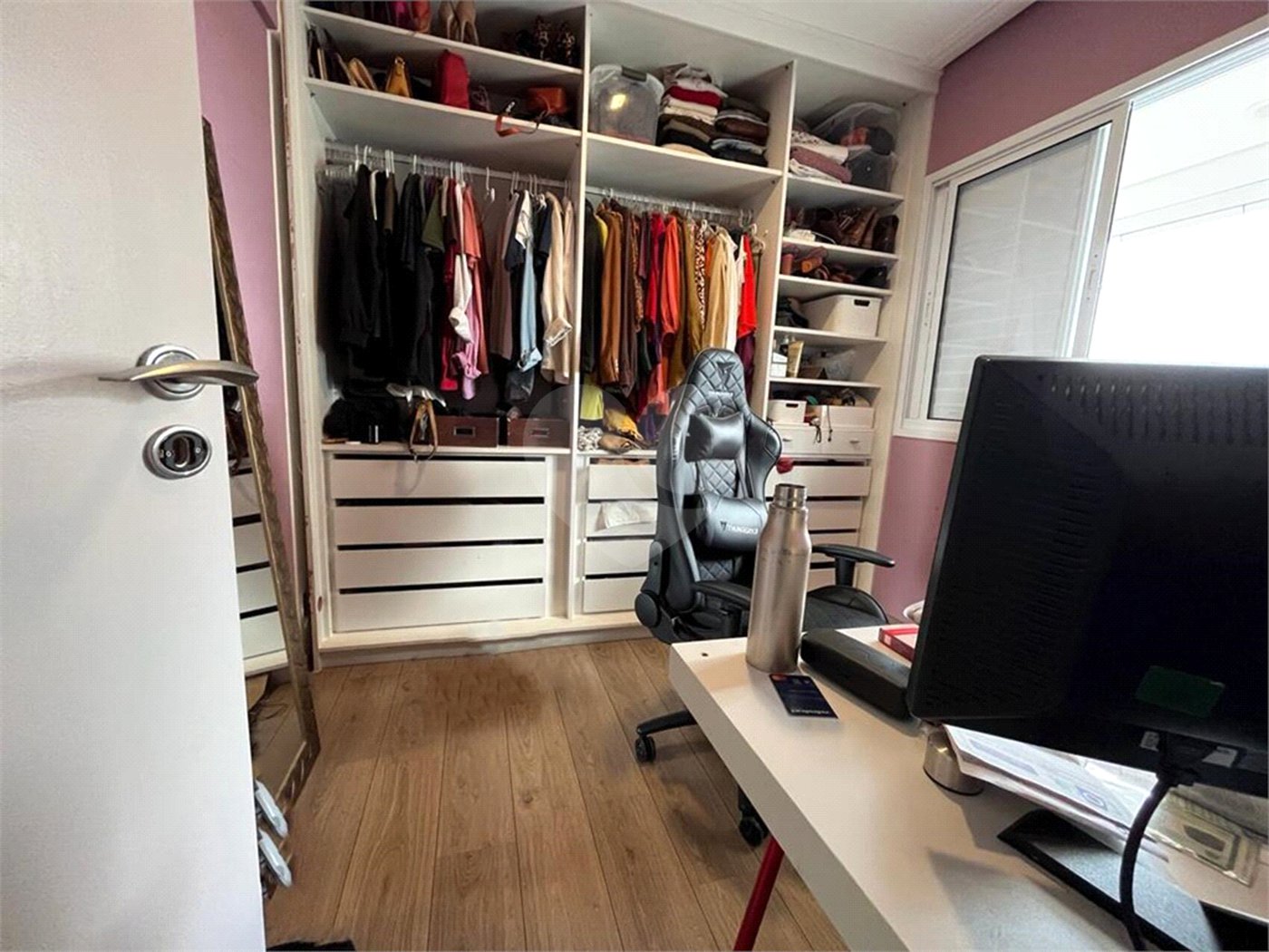 Apartamento à venda com 2 suítes em Condomínio Royal Park, São José dos Campos, SP