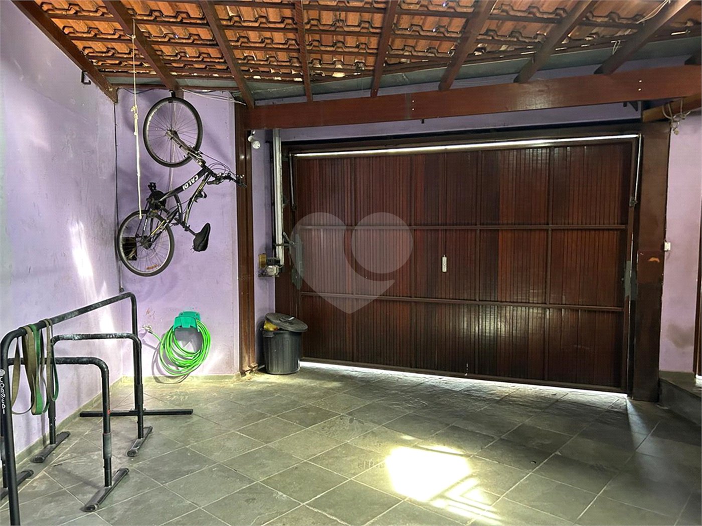 Sobrado à venda com 5 quartos, sendo 1 suíte, em Jardim Marisa, São Paulo, SP