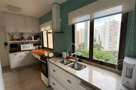 Apartamento à venda com 3 quartos, sendo 1 suíte, em Vila Suzana, São Paulo, SP