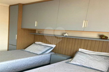 Casa à venda com 3 quartos, sendo 1 suíte, no condomínio Residencial Green Village, Indaiatuba - SP