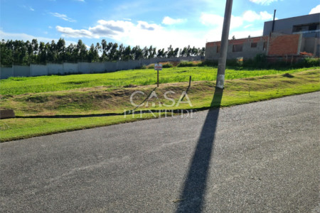 Terreno em condomínio à venda em Residencial Fazenda Alta Vista, Salto de Pirapora, SP
