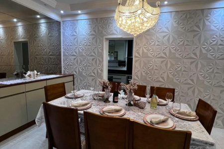 Casa à venda com 8 quartos, sendo 2 suítes, em Flórida, Praia Grande, SP