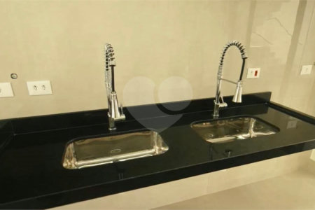Casa à venda com 4 suítes no condomínio Reserva São Nicolau, Atibaia - SP