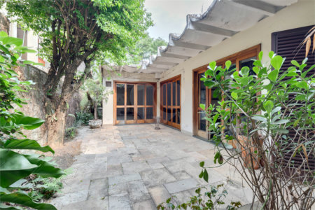 Casa Térrea à venda com 4 quartos, sendo 2 suítes, em Brooklin Velho, São Paulo, SP