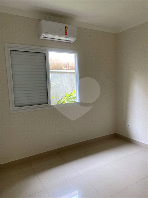 Casa à venda ou para alugar com 3 suítes no condomínio Portal das Tipuanas, Araraquara - SP