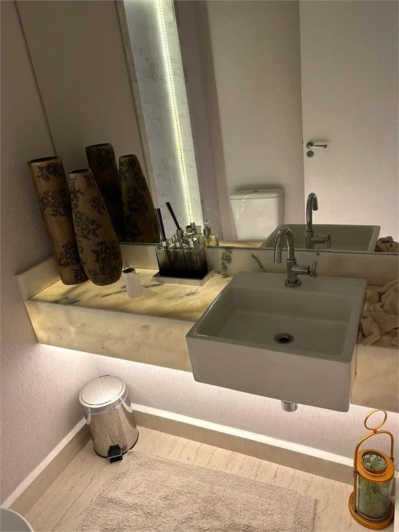 Apartamento à venda com 3 quartos, sendo 1 suíte, em Vila Anastácio, São Paulo, SP
