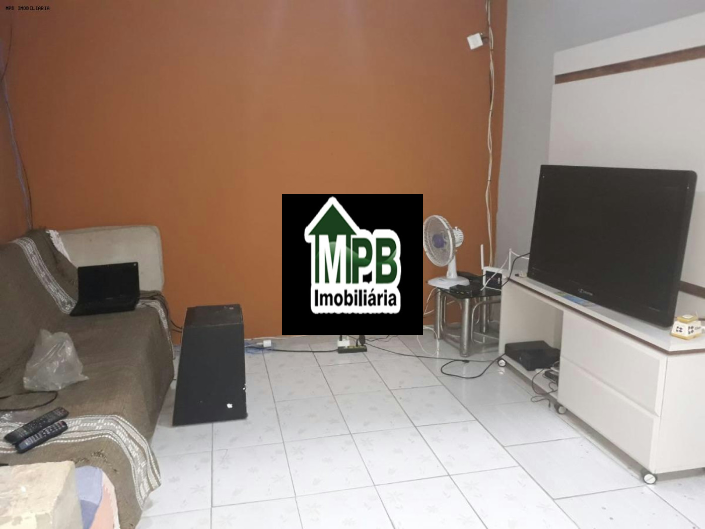 Casa à venda com 2 quartos, sendo 1 suíte, em George Oeterer, Iperó, SP