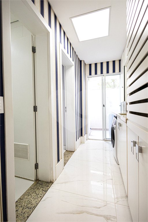 Apartamento à venda com 5 quartos, sendo 4 suítes,  em Parque Reboucas, São Paulo, SP