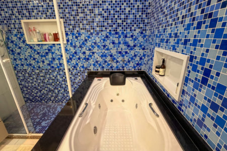 Cobertura Duplex com Vista para o Mar | 3 Suítes, SPA Privativo, Porteira Fechada e Lazer Completo