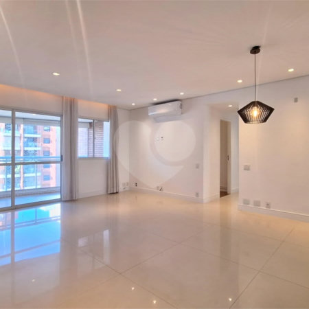 Apartamento à venda com 3 quartos, sendo 1 suíte, em Vila Leopoldina, São Paulo, SP