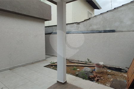 Casa Térrea à venda com 3 quartos, sendo 1 suíte,  em Nova Cerejeira, Atibaia, SP