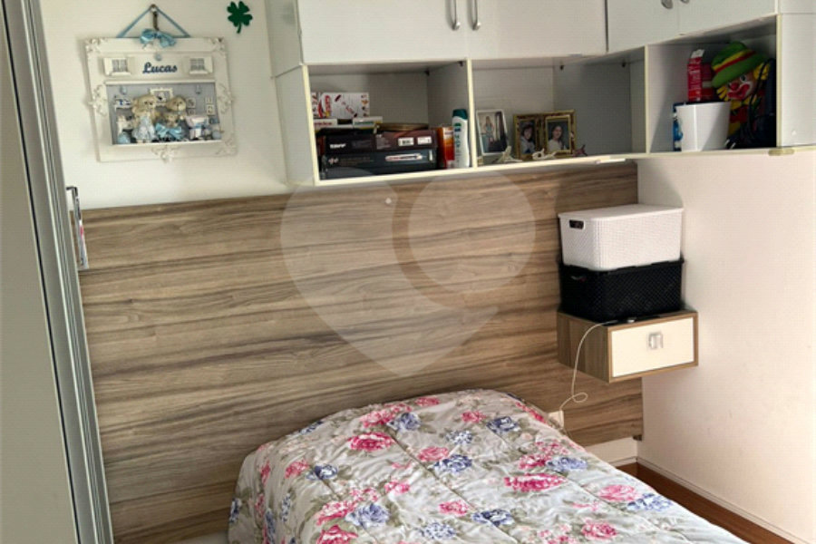 Casa à venda com 2 suítes no condomínio Independence, São Paulo - SP