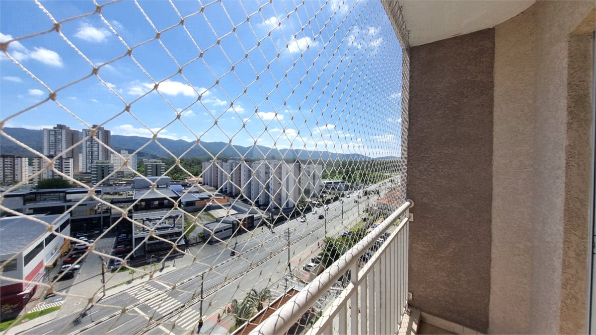 Apartamento para alugar com 2 quartos, sendo 1 suíte,  em Vila Mogilar, Mogi das Cruzes, SP