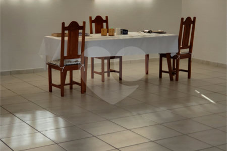 Casa à venda com 4 quartos, sendo 2 suítes,  no condomínio Acmti - Colinas do Mosteiro, Terras de Itaici e Recanto dos Pássaros, Indaiatuba - SP