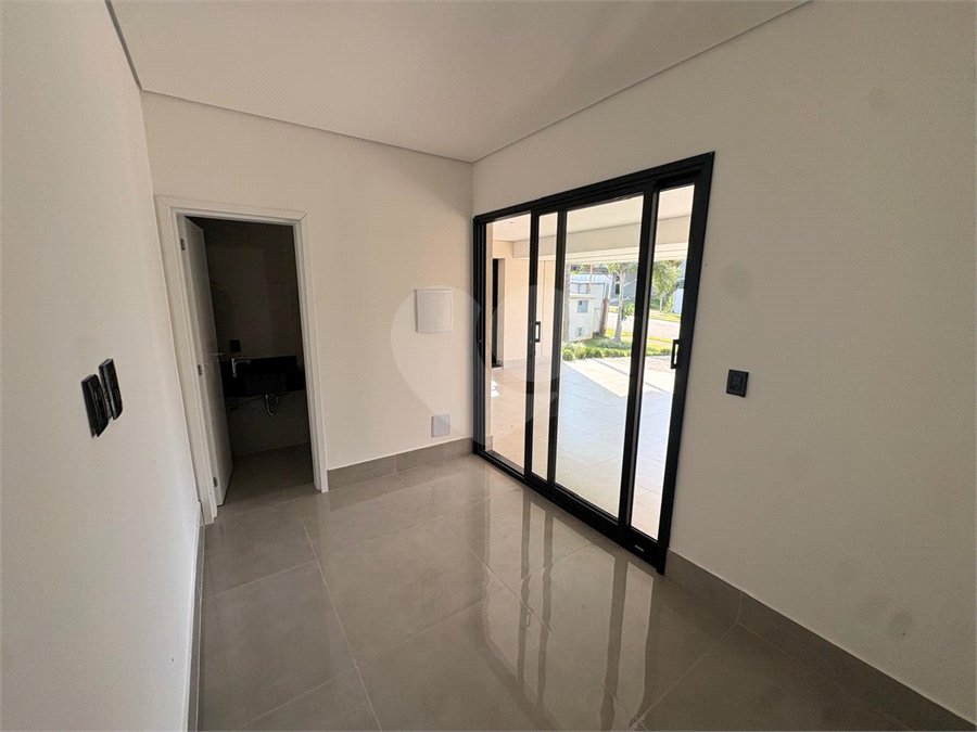Casa à venda com 3 suítes no condomínio Alphaville Castello, Itu - SP