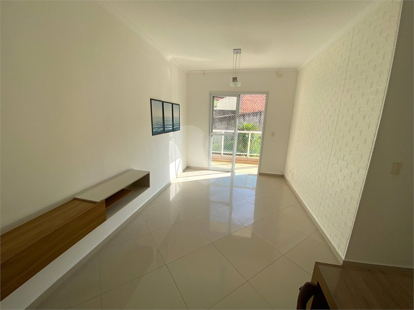 Apartamento à venda com 3 quartos, sendo 1 suíte, em Pinheirinho, Vinhedo, SP