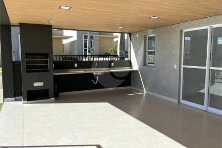 Casa à venda com 3 quartos, sendo 1 suíte,  no condomínio Residencial Vila Amarone, Sorocaba - SP